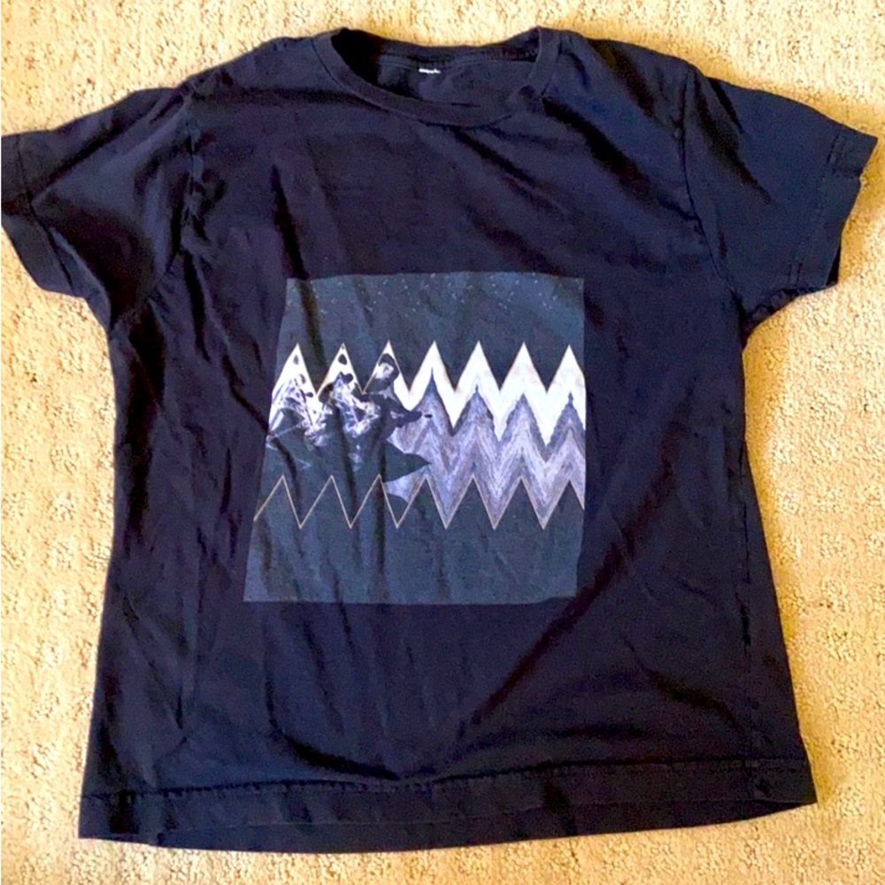 Vintage U2 Youth T-Shirt~Medium~Excellent Condition~Cool Kids Needed!
